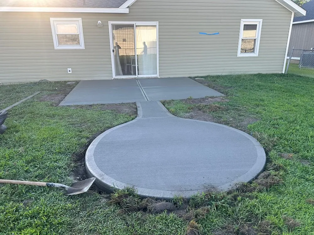 Slide of Lopez Lopez constructions