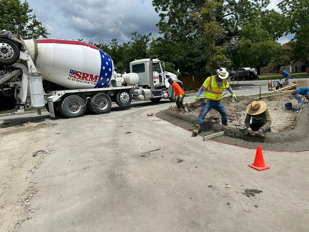 Slide of Lopez Lopez constructions