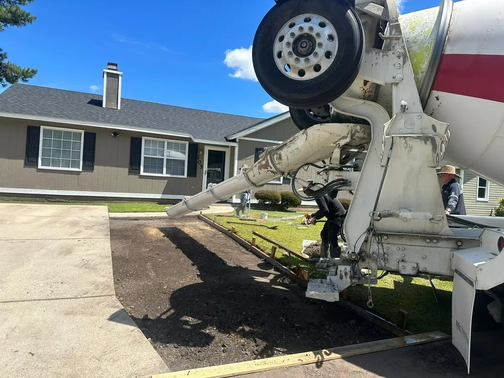 Slide of Lopez Lopez constructions