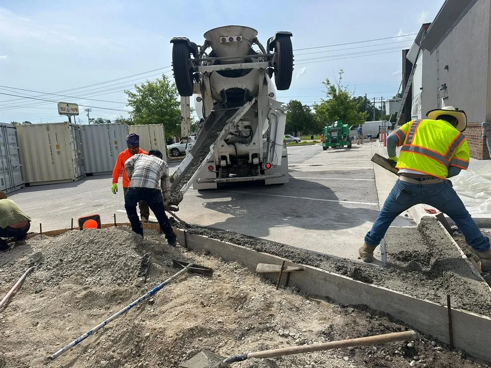 Slide of Lopez Lopez constructions