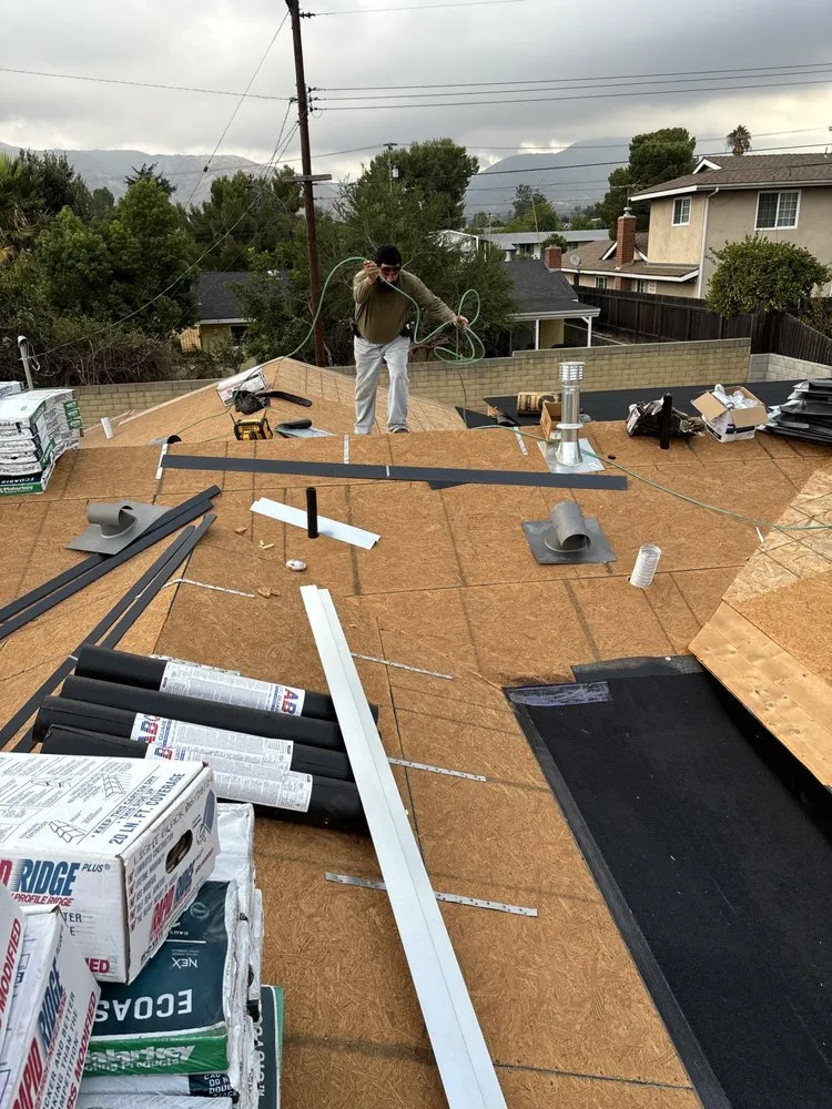 Slide of Lopez Roofing & Construction