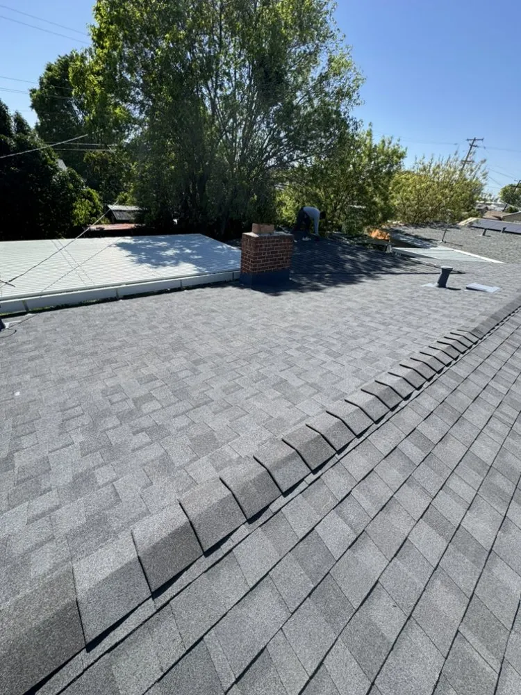 Slide of Lopez Roofing