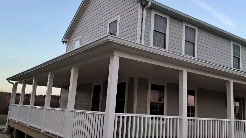 Slide of Lopez Roofing