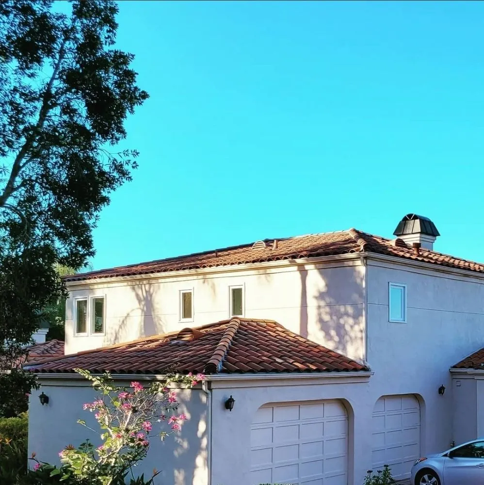 Slide of Lopez Roofing