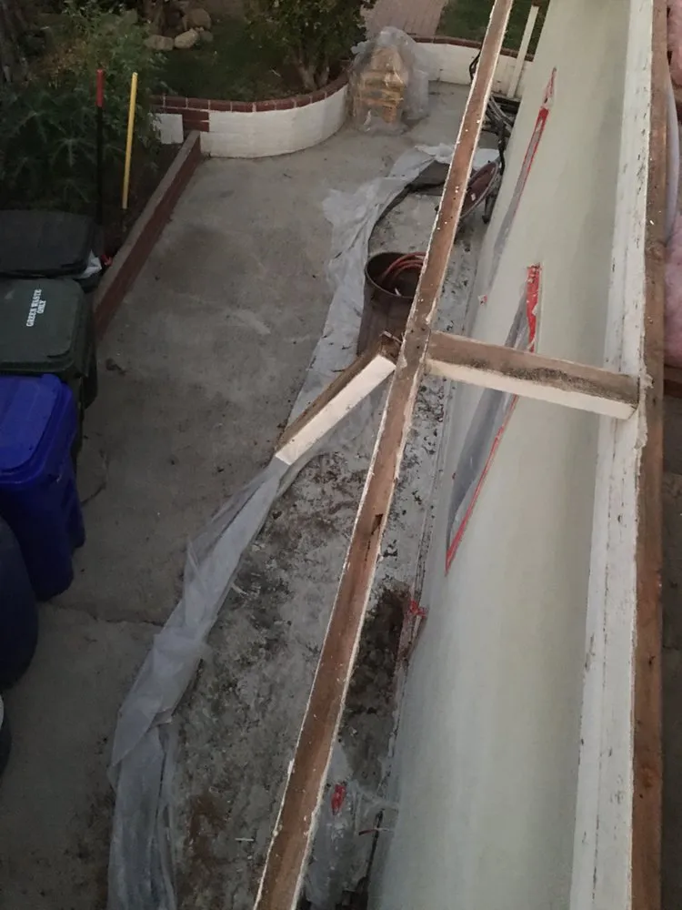 Slide of Lopez Roofing