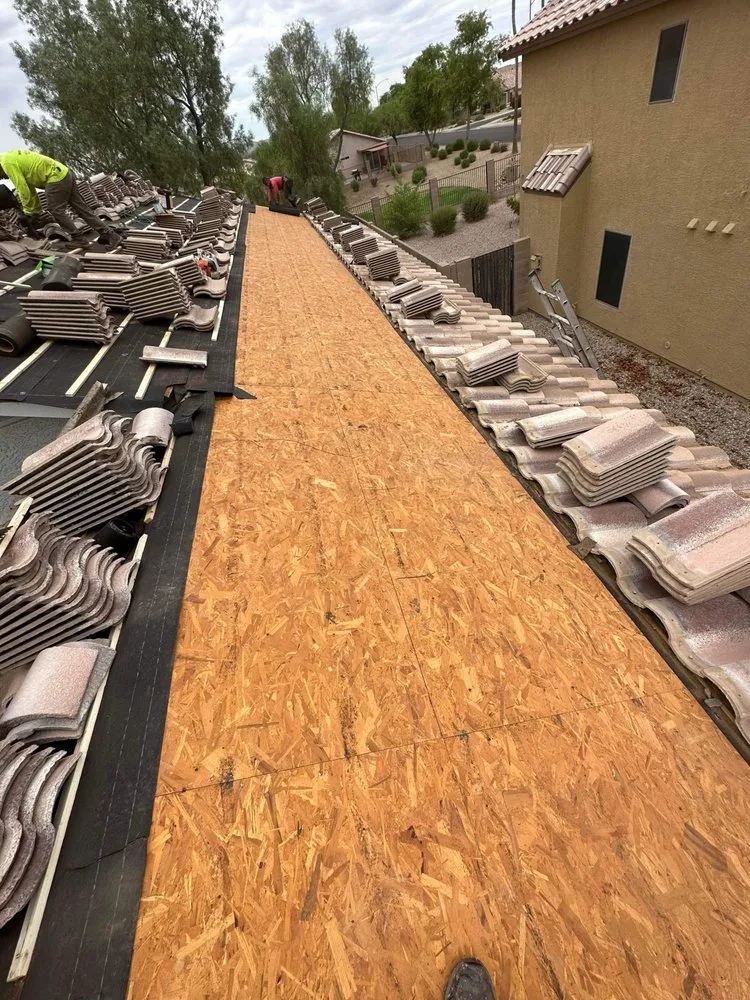 Slide of Lopez Roofing