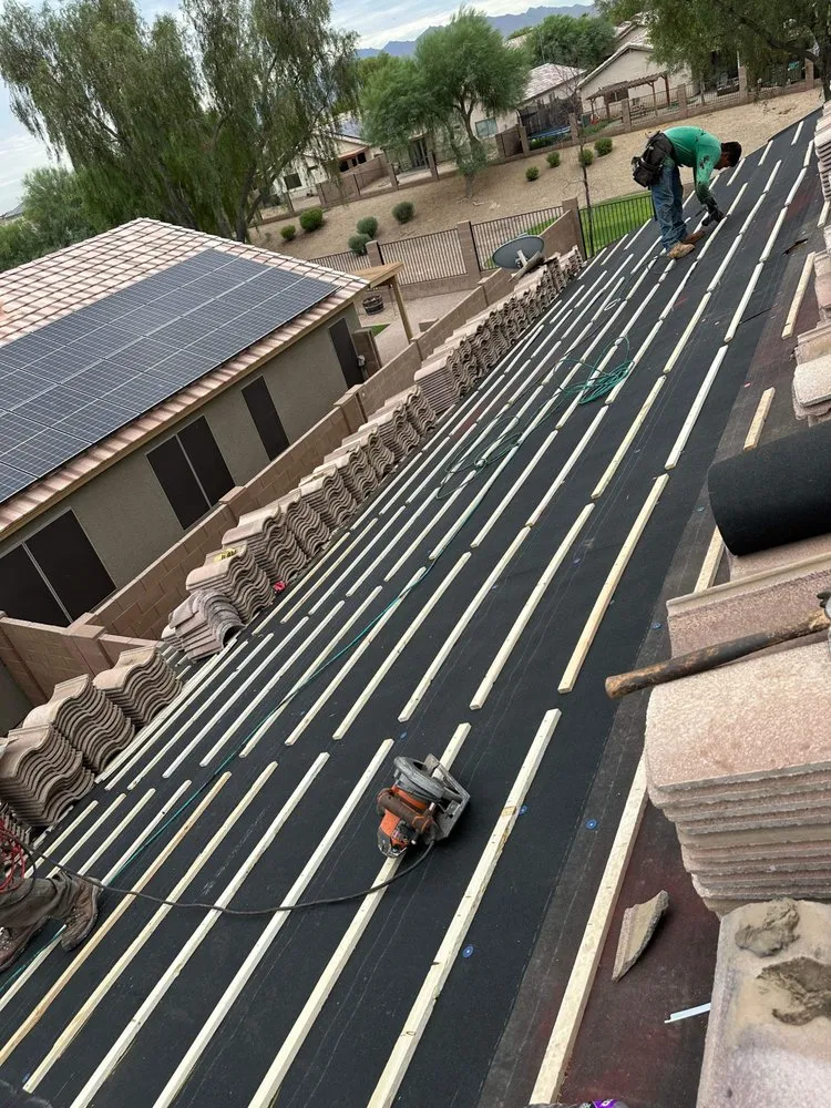 Slide of Lopez Roofing