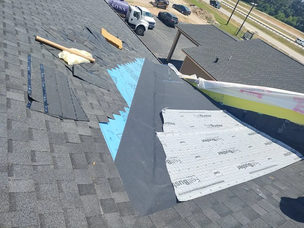 Slide of Lopez's Roofing