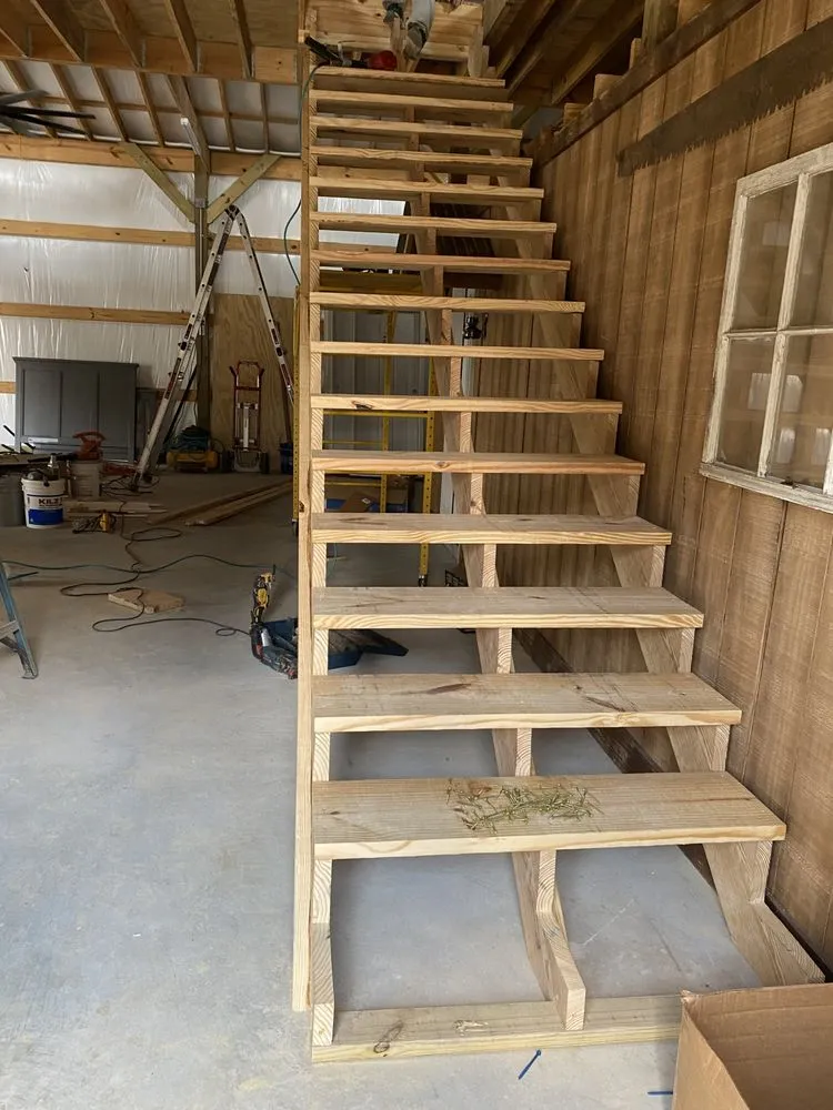 Slide of Lopezz Construction