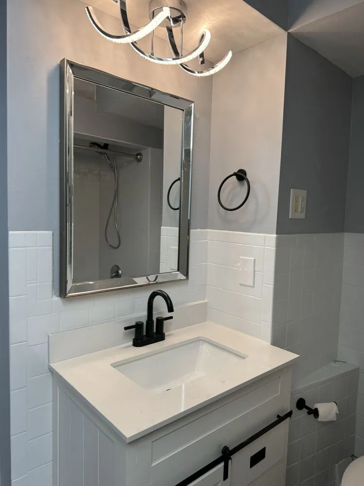 Slide of Lorenti Constructions