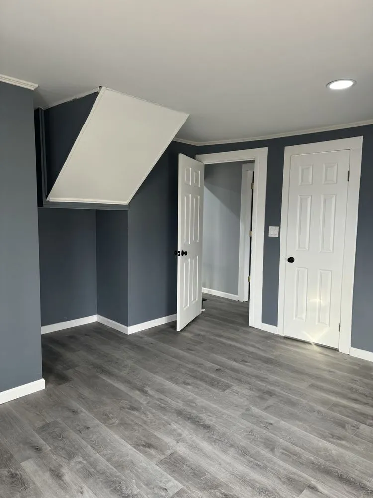 Slide of Lorenti Constructions