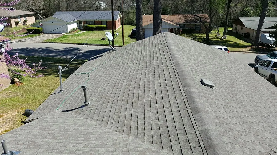 Slide of Lorenz Roofing & Construction