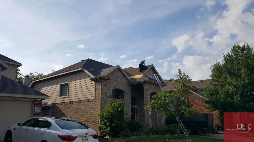 Slide of Lorenz Roofing & Construction