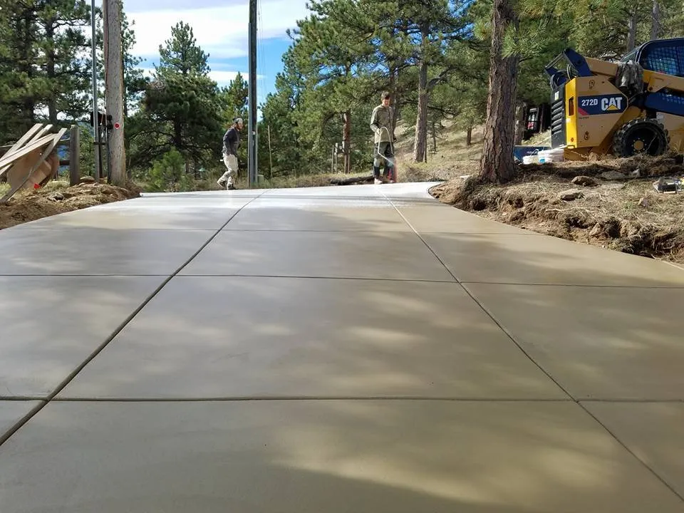 Slide of Lorenzo's Concrete & Roofing