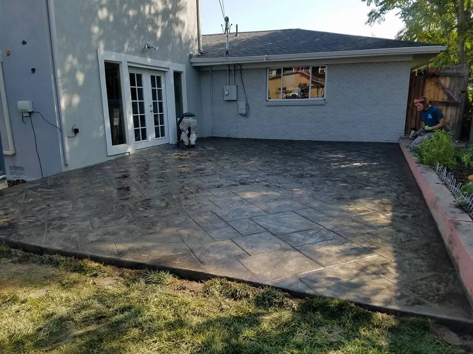 Slide of Lorenzo's Concrete & Roofing