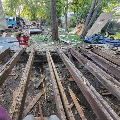 Los Home Improvements Logo