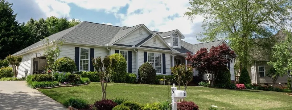 Slide of Los Lunas Roofing & Gutters