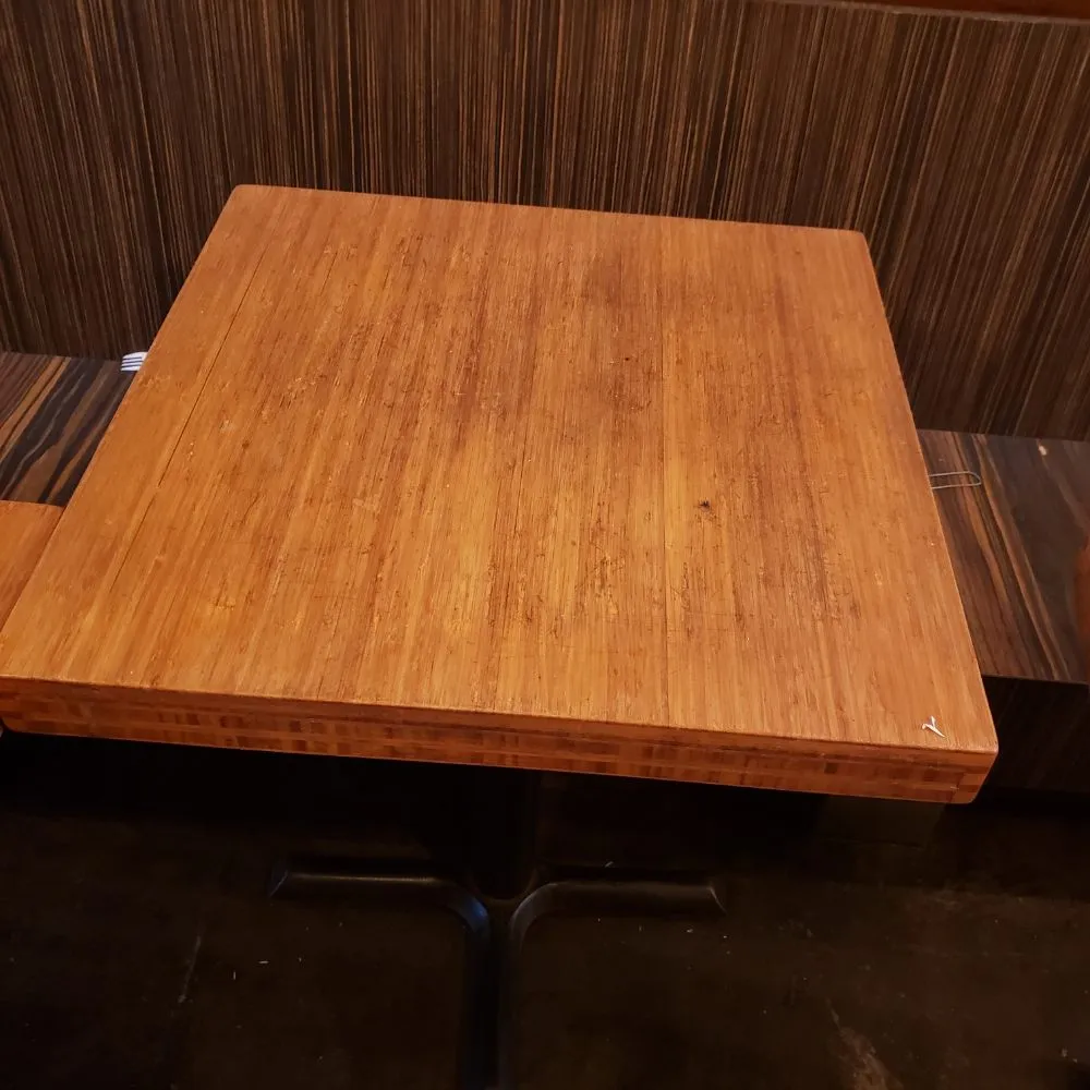 Slide of Los Tres Chicos