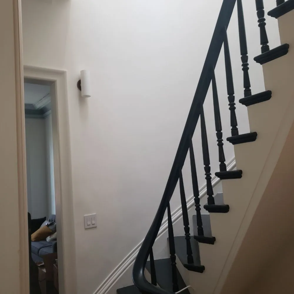 Slide of Los Tres Chicos