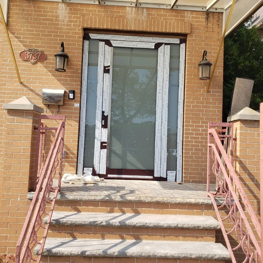 Slide of Los Tres Chicos