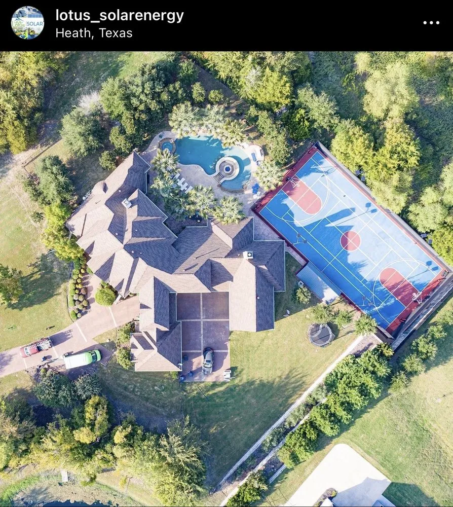 Slide of Lotus Leaks And Roof Restorations