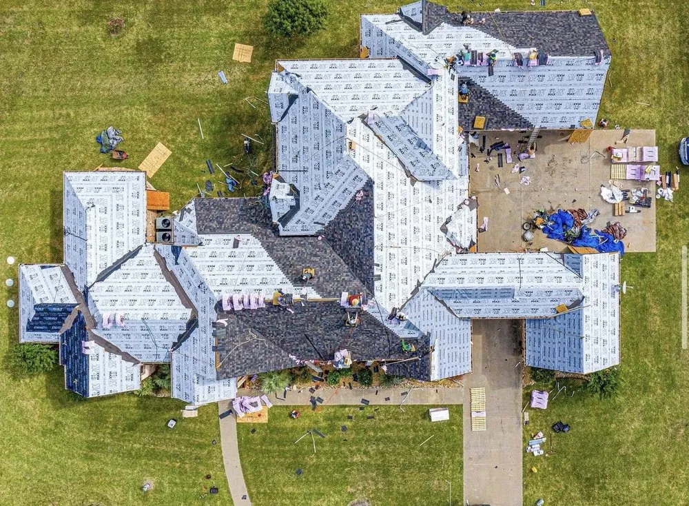 Slide of Lotus Leaks And Roof Restorations