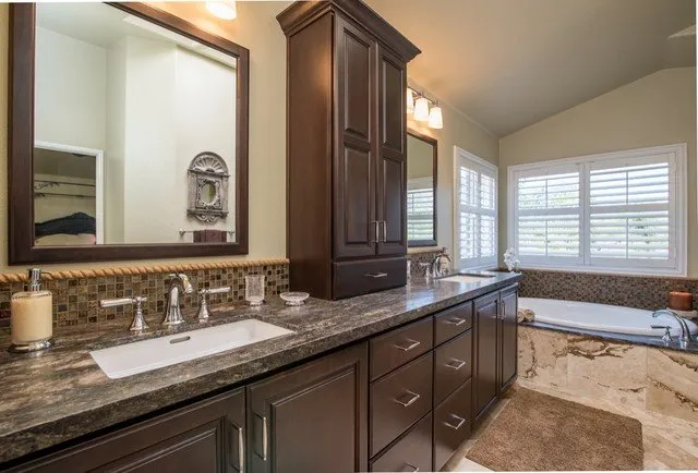 Slide of Loureiro Construction