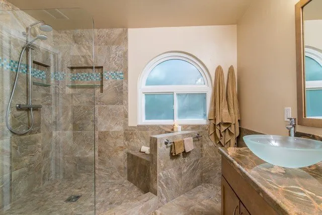 Slide of Loureiro Construction