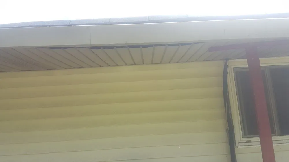 Slide of Lovelace Roofing