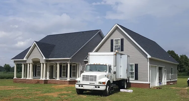 Slide of Loves Quality Roofing