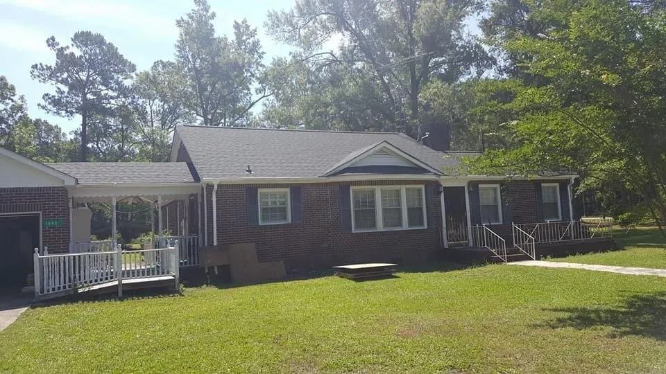 Slide of Loves Quality Roofing