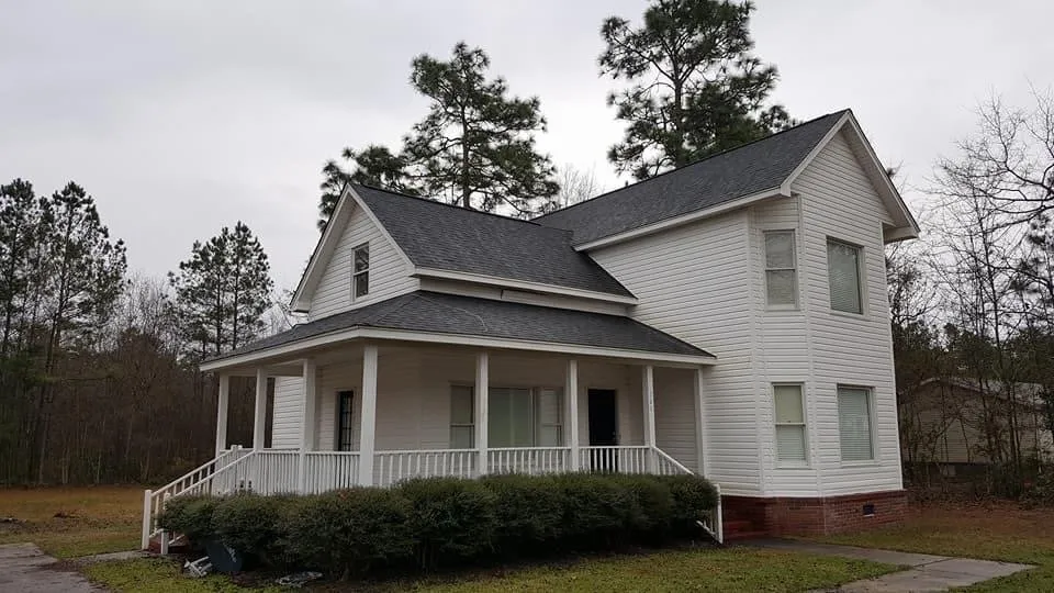 Slide of Loves Quality Roofing