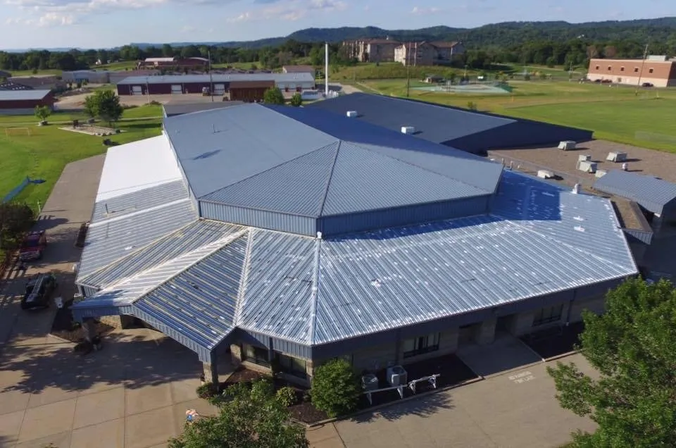 Licensed metal roofing installation in Holliday, MO - Loves Roofing And Repair