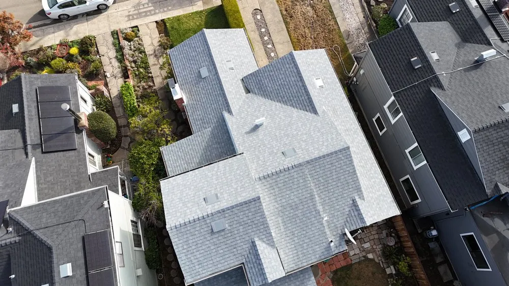 Slide of Lovett & Lovett Roofing