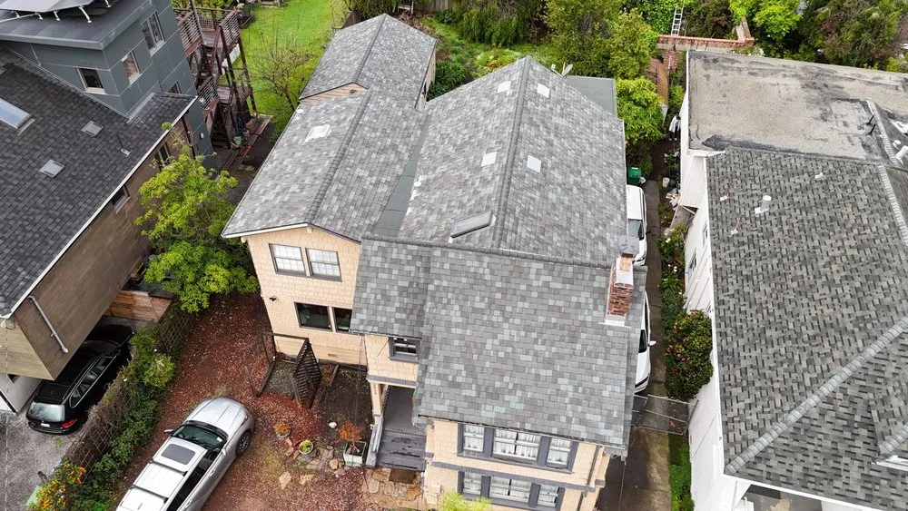 Slide of Lovett & Lovett Roofing