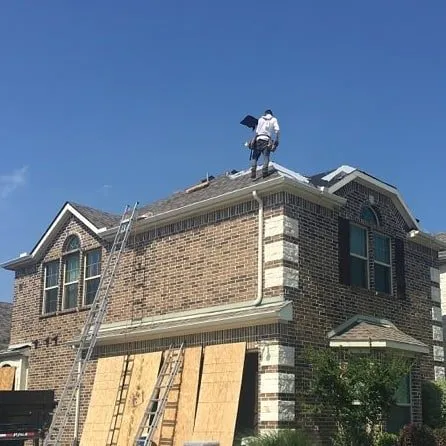 Slide of Lowry Roofing McKinney