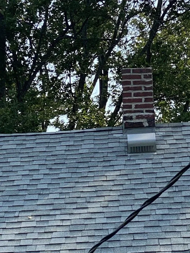 Slide of Loy-Quinn Roofing