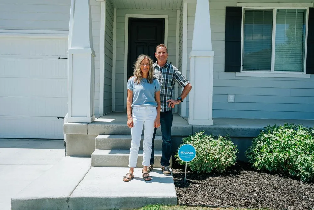 Slide of Loyal Energy