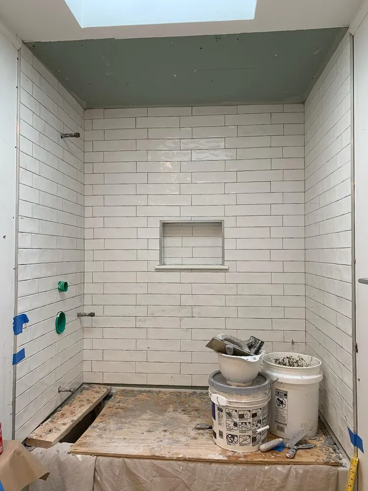 Slide of Lozair Construction & Restoration