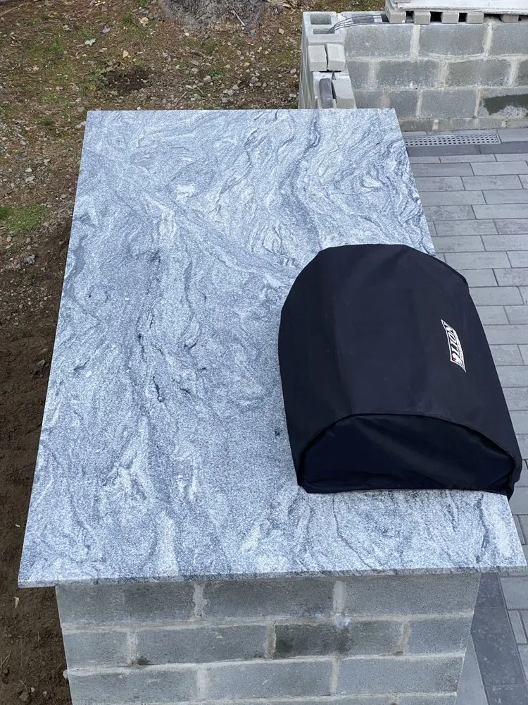 Slide of Lozair Construction & Restoration