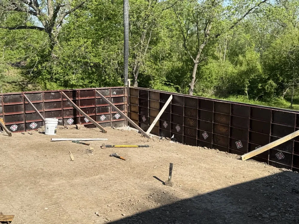 Slide of L&P Roofing and Concrete