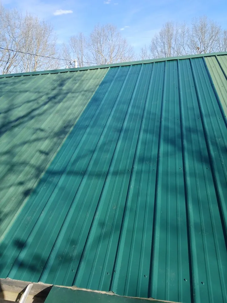 Slide of López Roofing Contractors