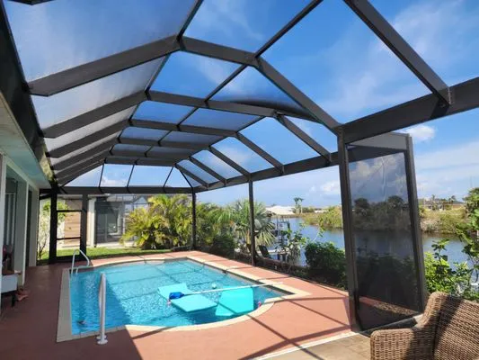 LPG Screens Enclosure Logo