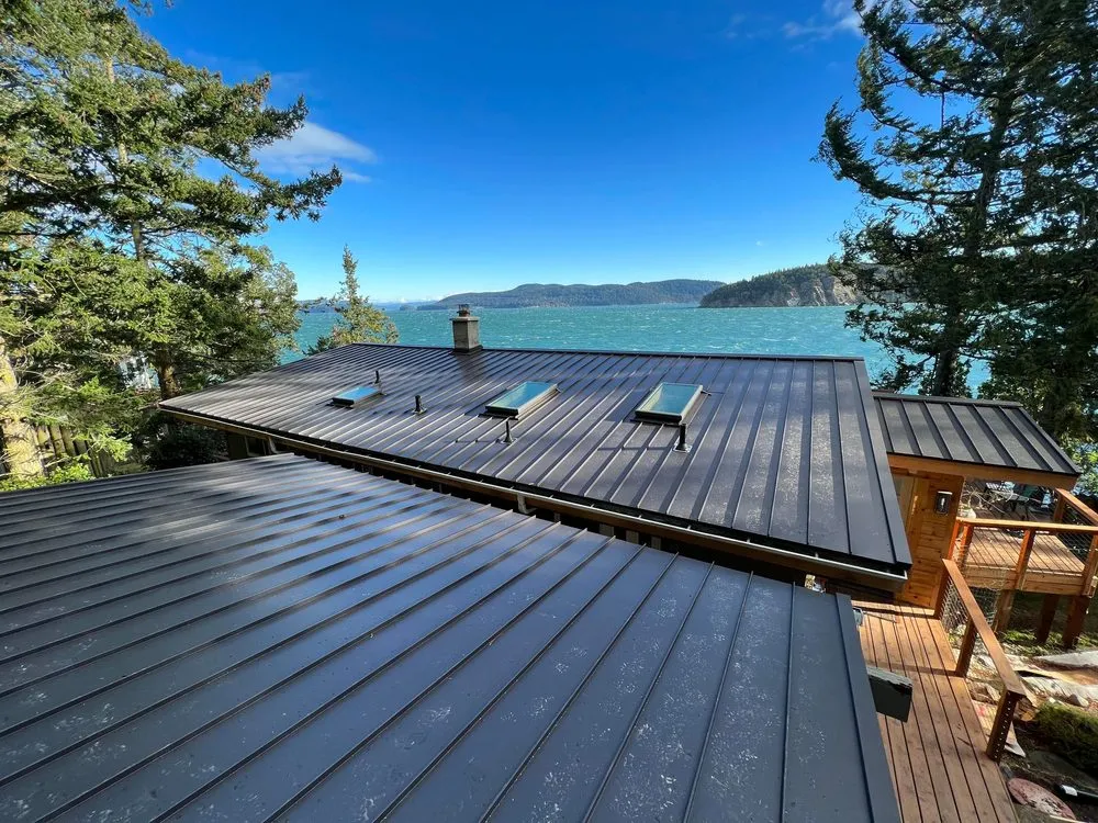 Emergency flat roof repair in Lopez Island, WA by LPZ Roofing