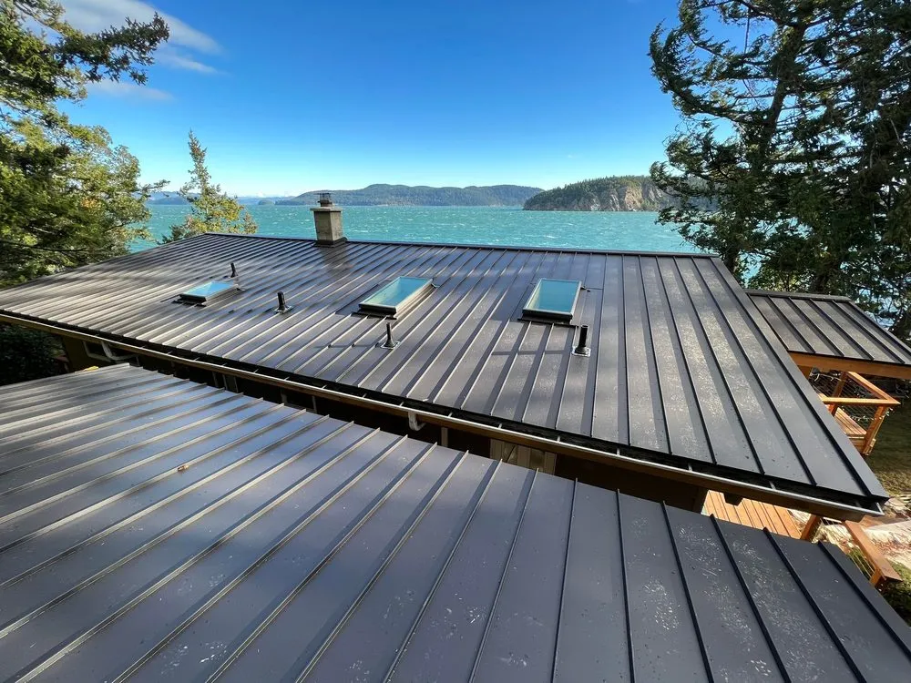 Professional flat roof repair in Lopez Island, WA - LPZ Roofing