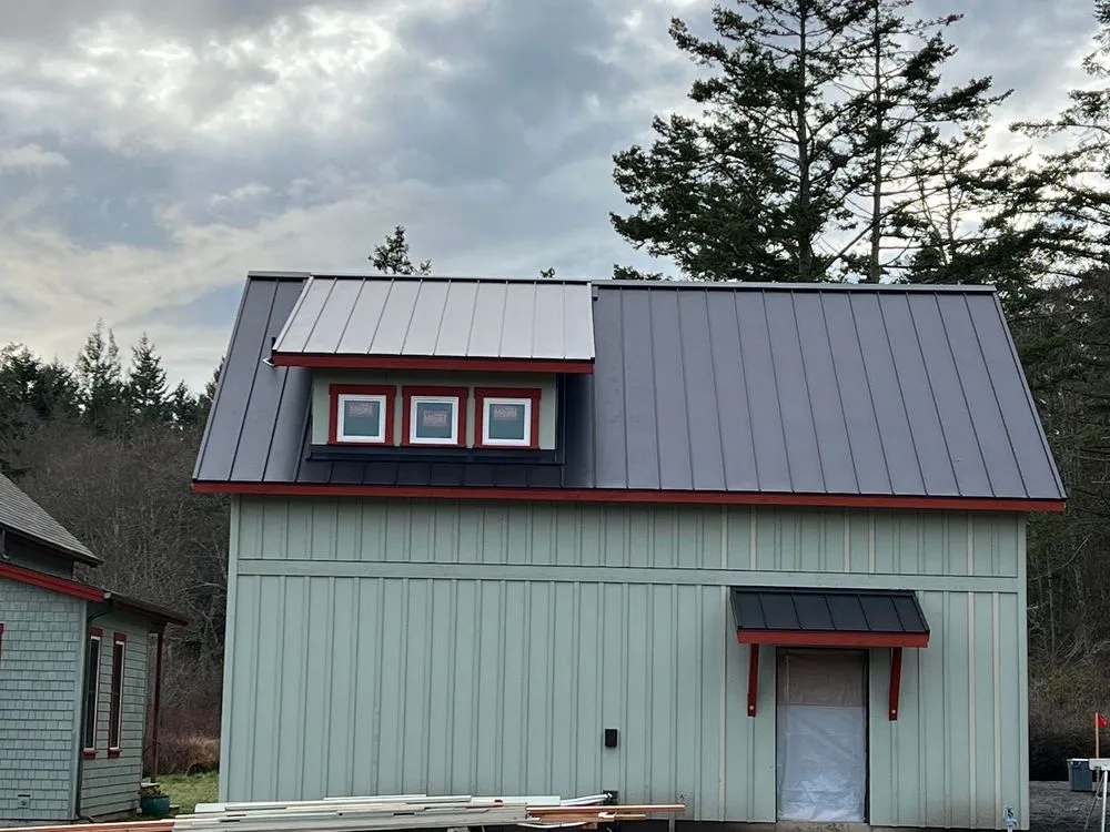 Licensed metal roofing installation in Lopez Island, WA by LPZ Roofing