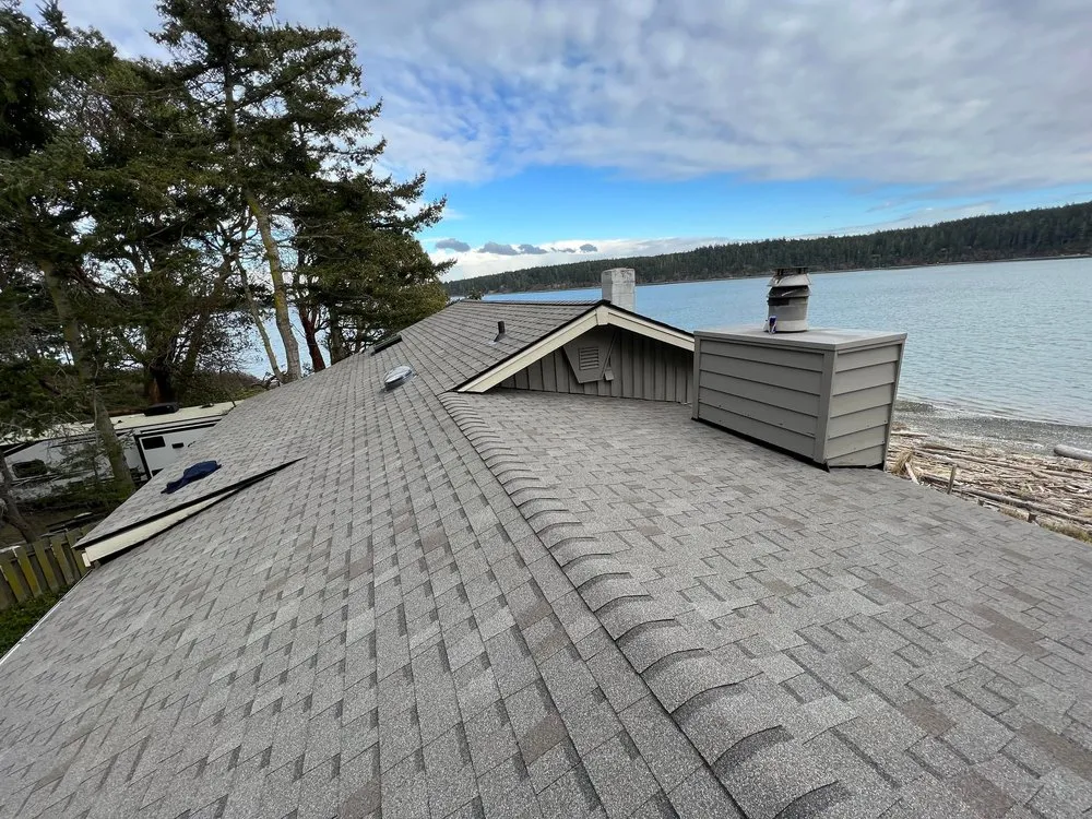 Emergency roof repair experts serving Lopez Island, WA - LPZ Roofing