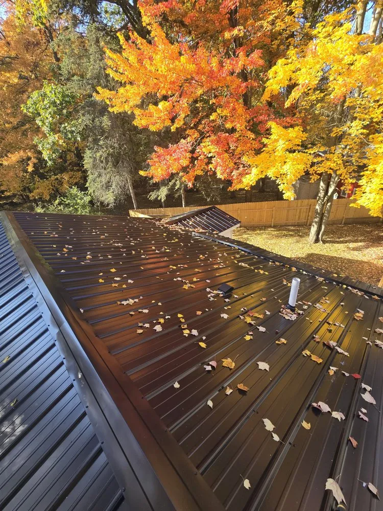 Trusted shingle roofing service for residential properties across Chippewa Lake, MI - L&R Construction