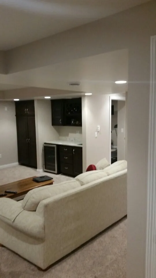 Slide of LR Construction Enterprises