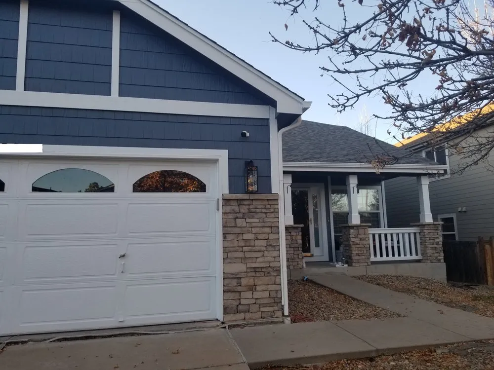 Slide of LR Contracting